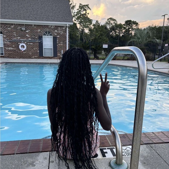 Meet your Posher, Kham🎀 - Picture 4 of 6